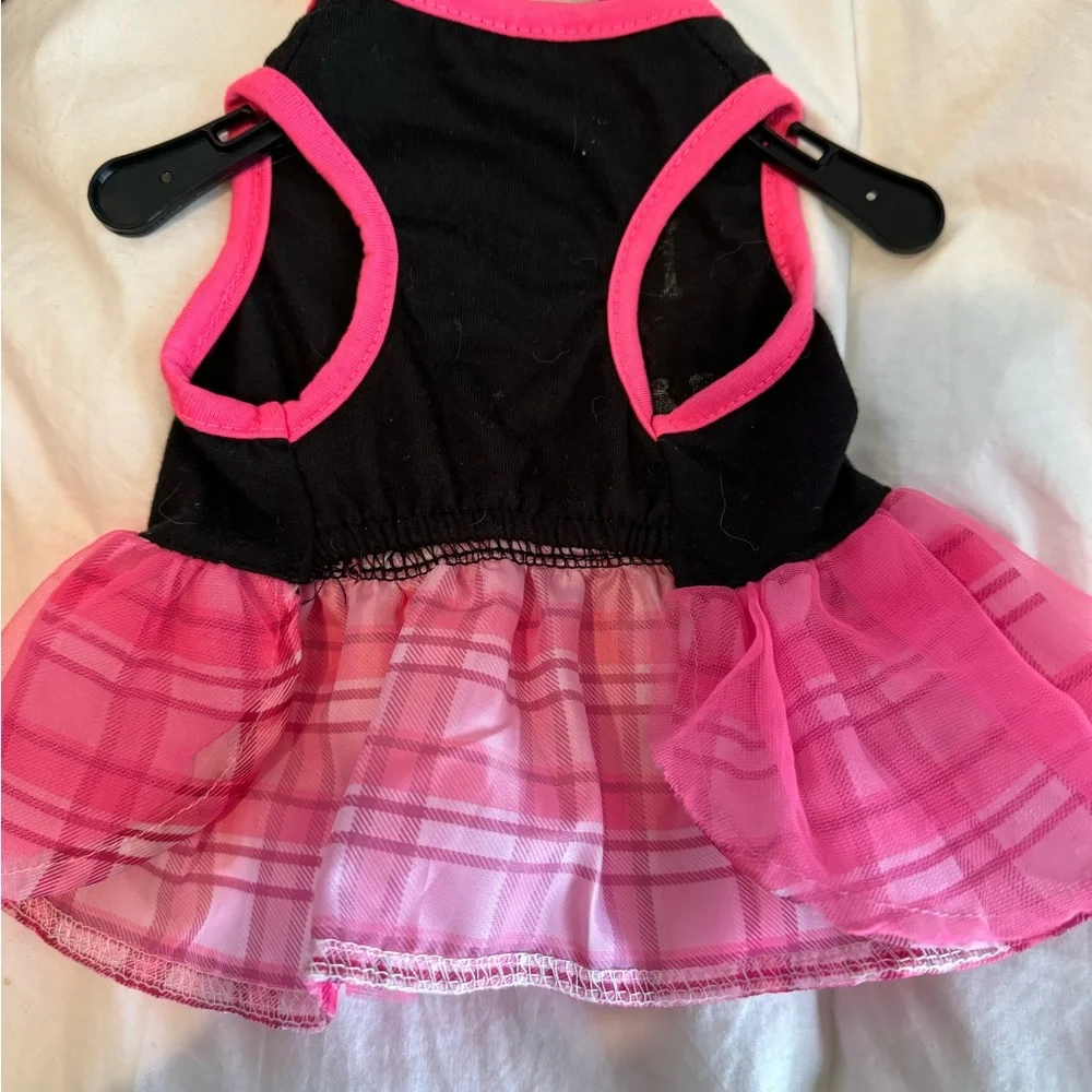 SIMPLY WAG BLACK AND PINK 